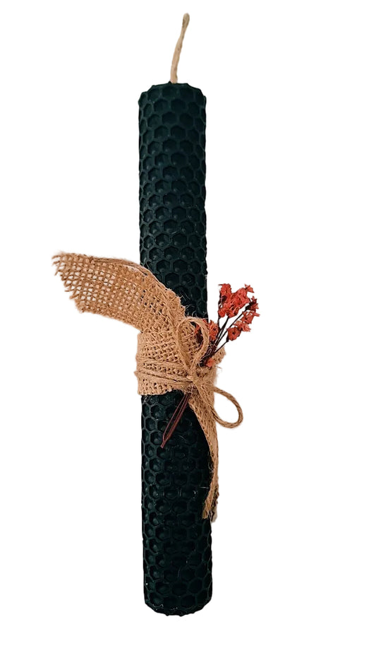 Λαμπάδα κηρήθρα άσπρο μαύρο με αποξηραμένα λουλούδια