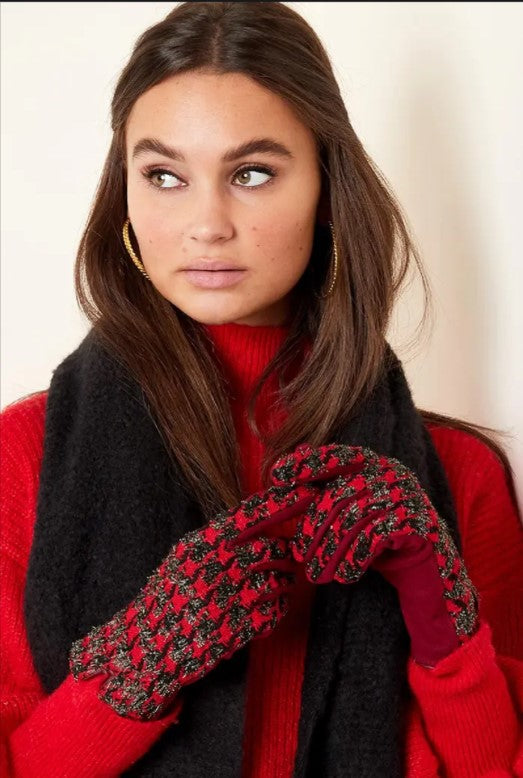Gloves in red checkered color - One size