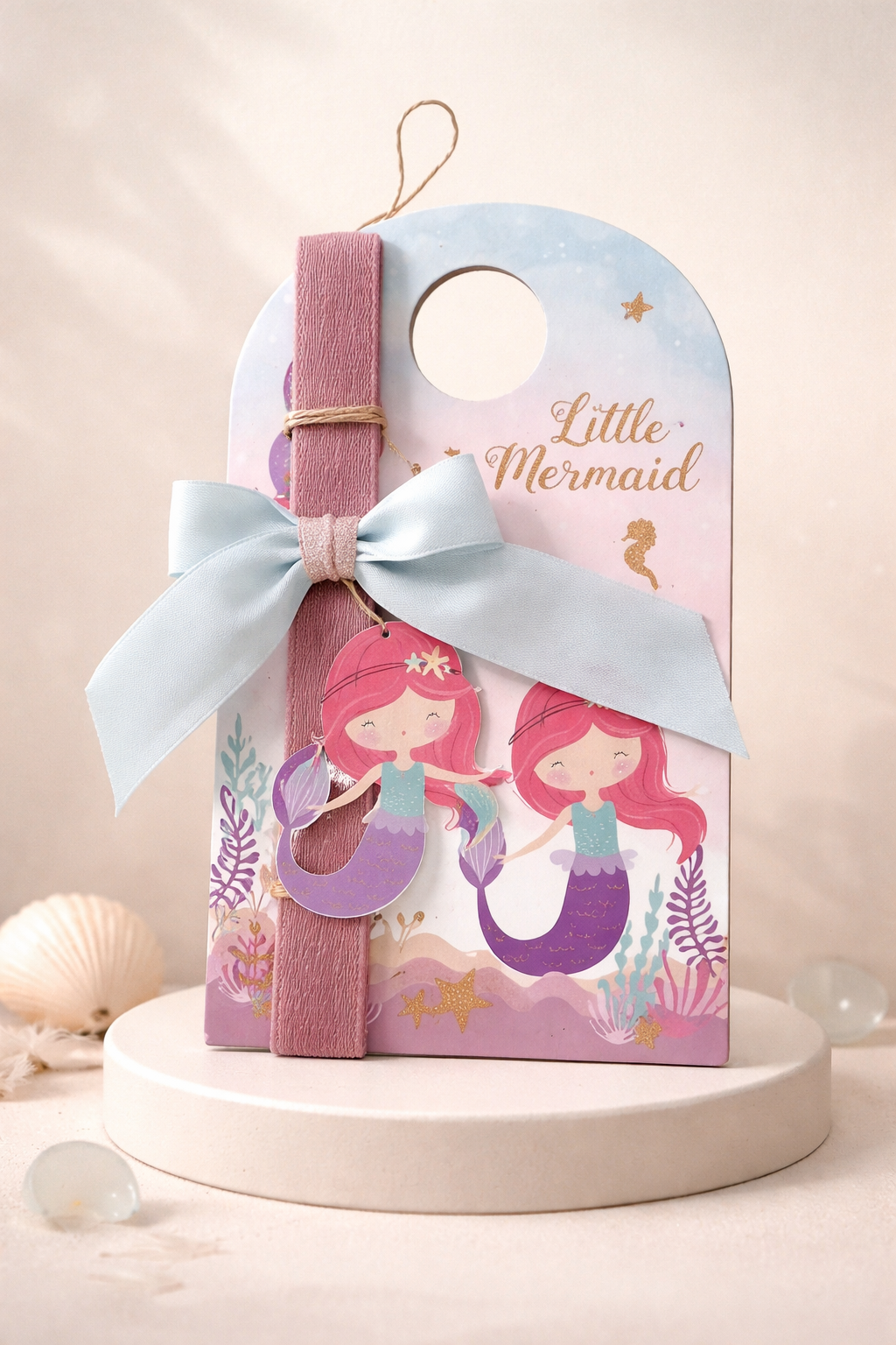 Λαμπάδα με ξύλινη πλάτη με θέμα την μικρή γοργόνα