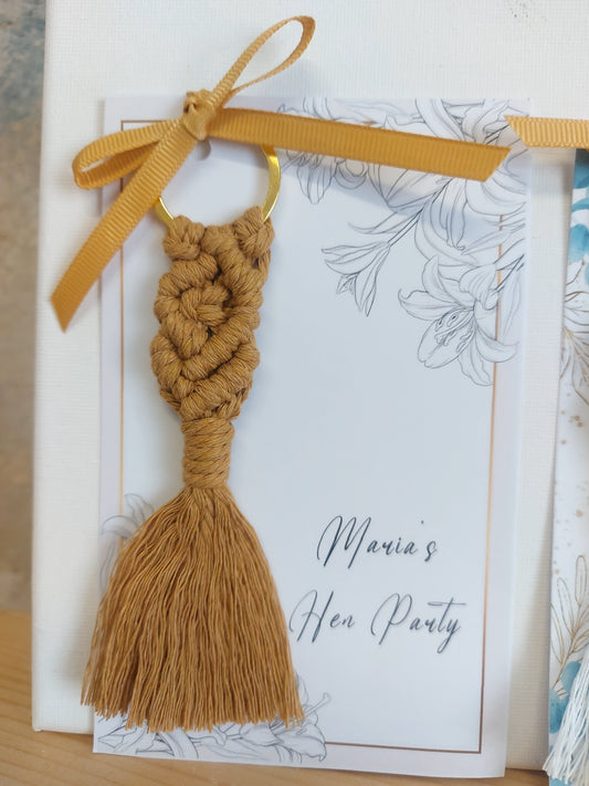 Δωράκι bachelorette μακραμέ μπρελόκ