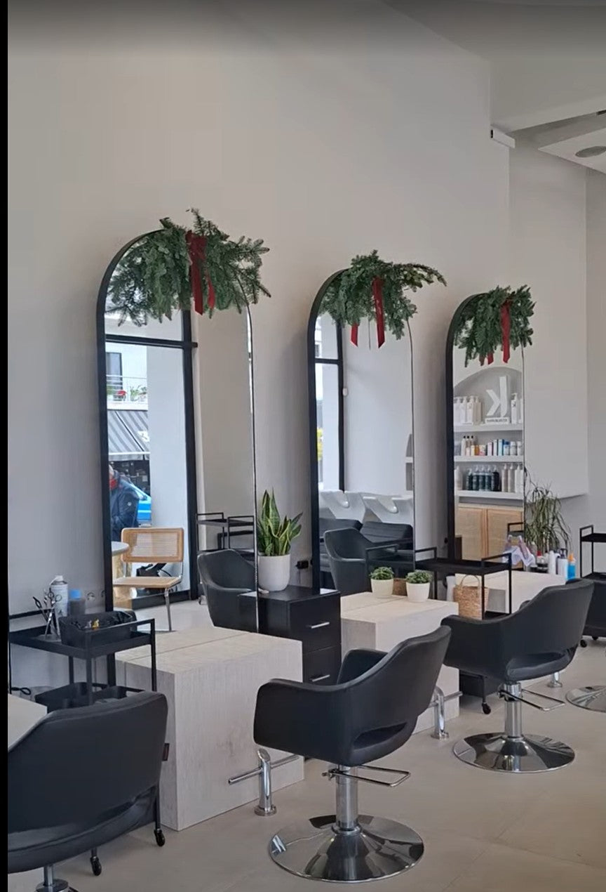 Χριστουγεννιάτικη Διακόσμηση σε κομμωτήρια