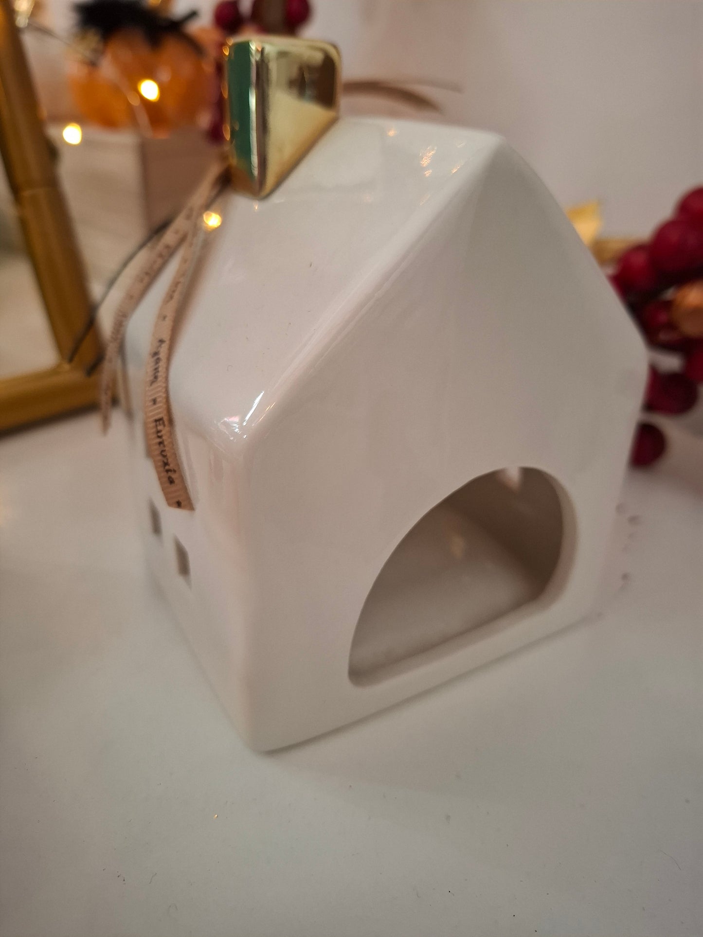 Γούρι κεραμικό σπιτάκι με θέση για ρεσό