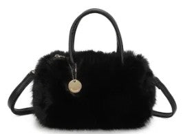 Γούνινη τσάντα με χερούλι και χιαστί λουράκι