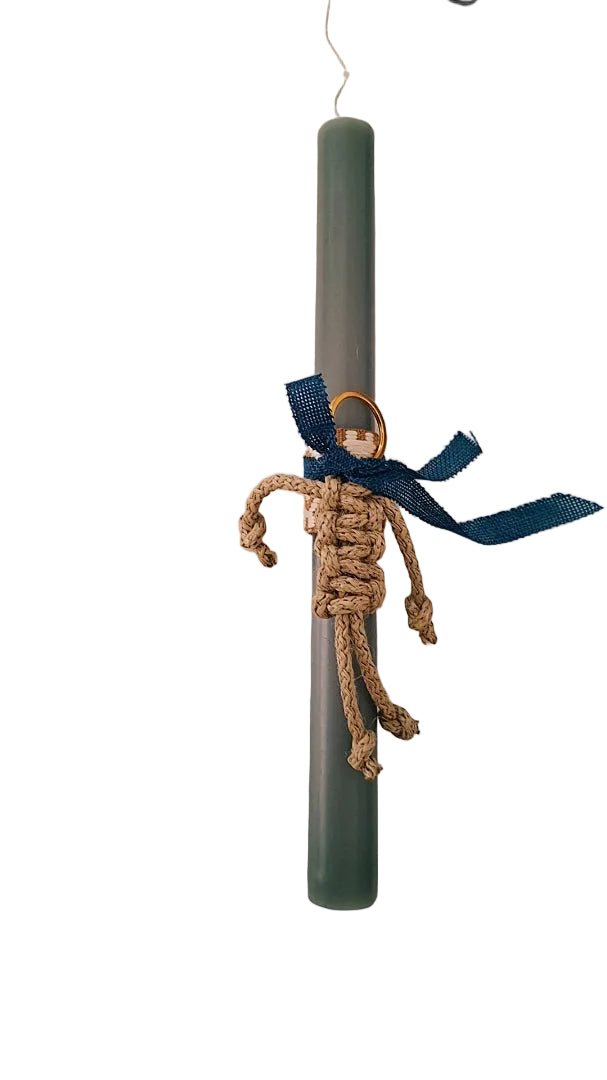 Λαμπάδα με μπρελόκ με κόμπους